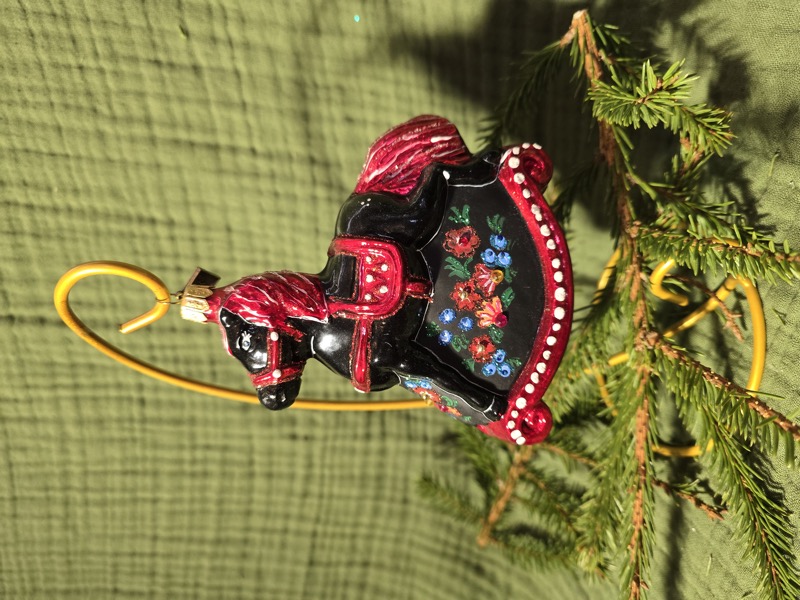 лошадка качалка