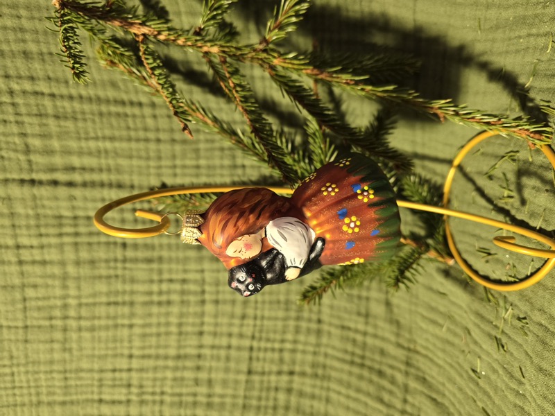 девочка с котом