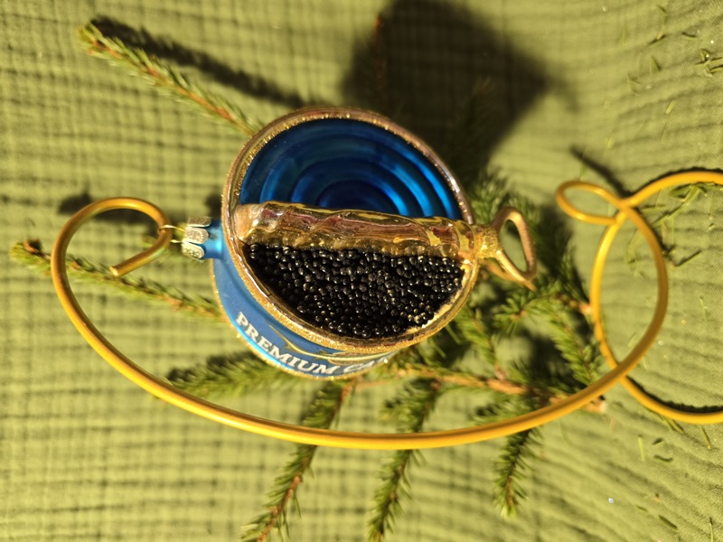 банка черной икры